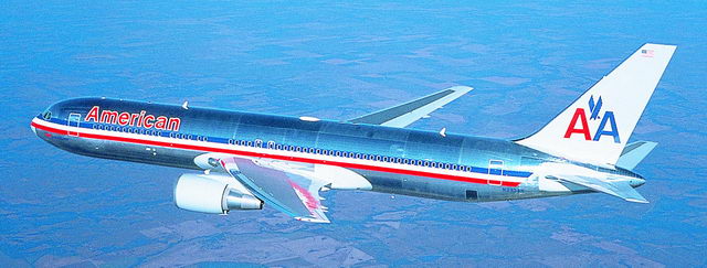 Boeing 767-300 de la companyia American Airlines que cobrir&agrave; la ruta entre l'aeroport del Prat (Barcelona) i l'aeroport JFK (Nova York)